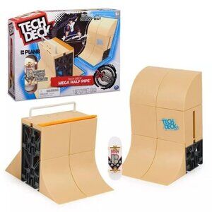 Brand New in Box Tech Deck Danny Way Mega Half Pipe.